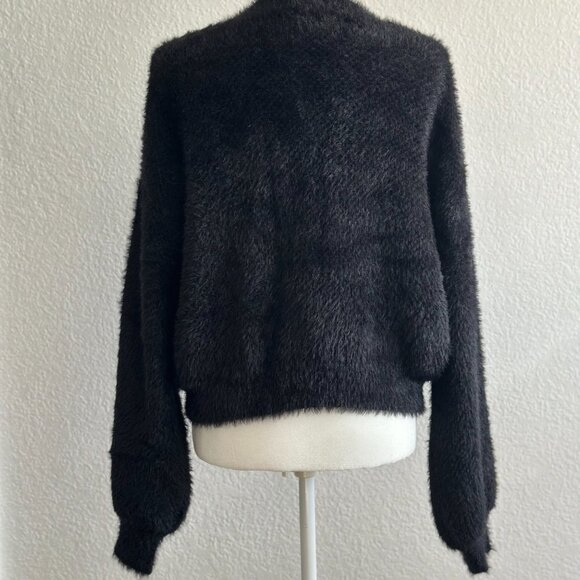 Debut Fuzzy Black Button-Front Cardigan – Size M/L – Soft Cozy Knit - Picture 5 of 8